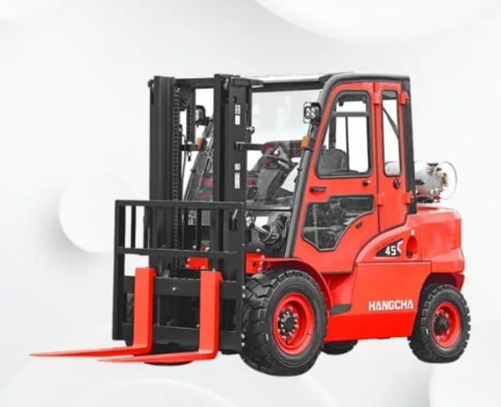 Xe nâng dầu 4.5 tấn